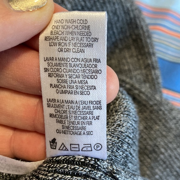 CALVIN KLEIN Gray Ribbed Mock Neck Sweater Sz M - Picture 10 of 10